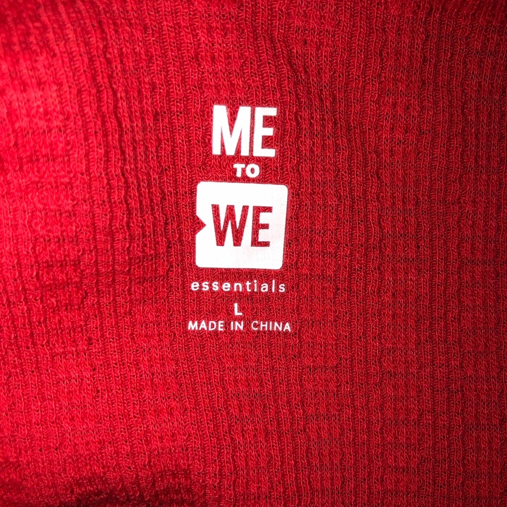 Red Button Front Tank Top - Picture 2 of 2